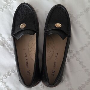 Anne Klein Textured Black Loafers with Gold Accent